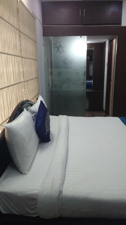 Hitech Shilparamam Guest House Хайдарабад Экстерьер фото