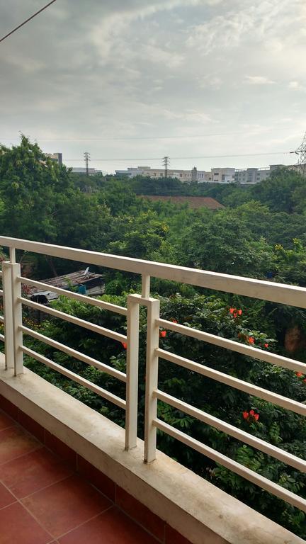 Hitech Shilparamam Guest House Хайдарабад Экстерьер фото