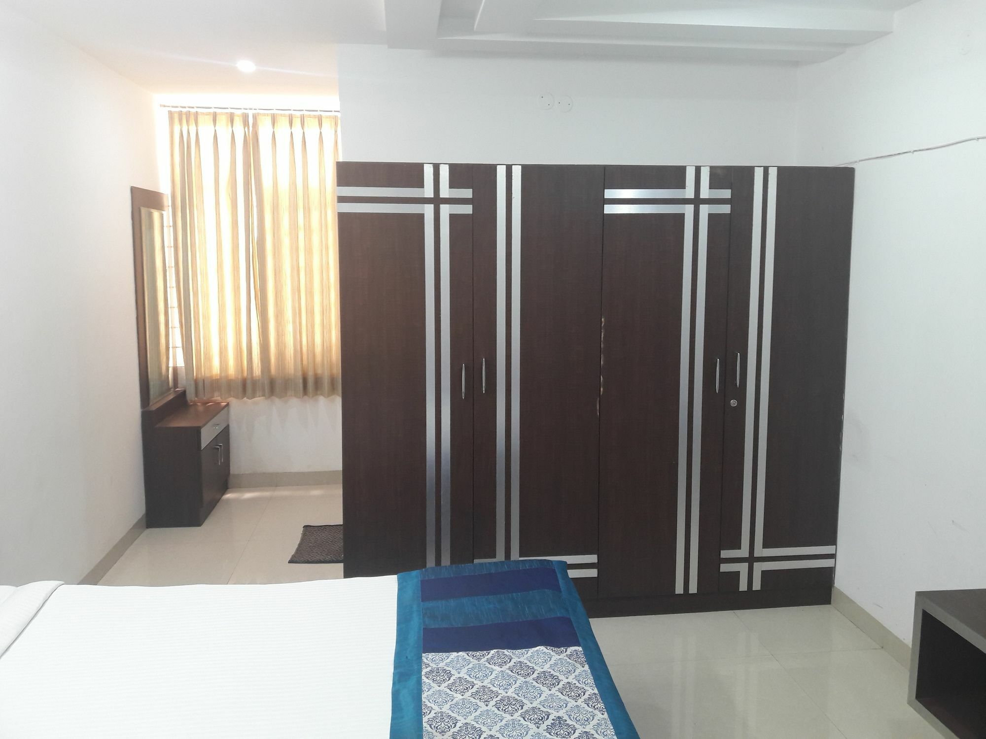 Hitech Shilparamam Guest House Хайдарабад Экстерьер фото