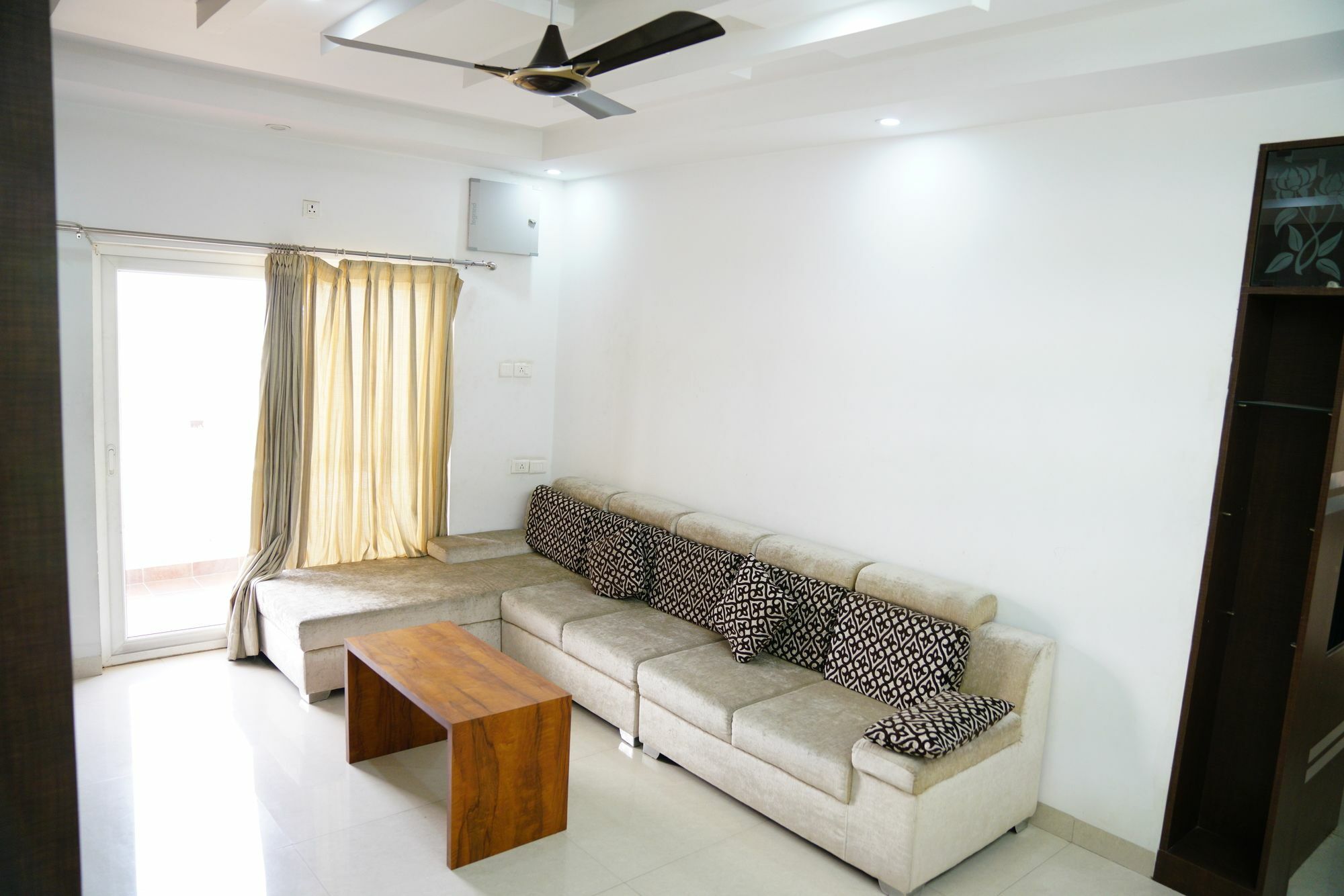Hitech Shilparamam Guest House Хайдарабад Экстерьер фото